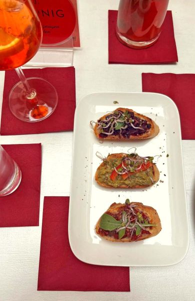 Mitten in der Grazer Herrengasse, im le…